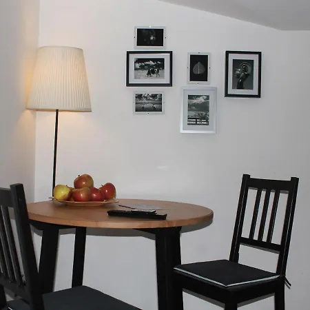Aparthotel Oina Studio *